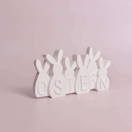 Osterhasenfamiie klein mit OSTERN