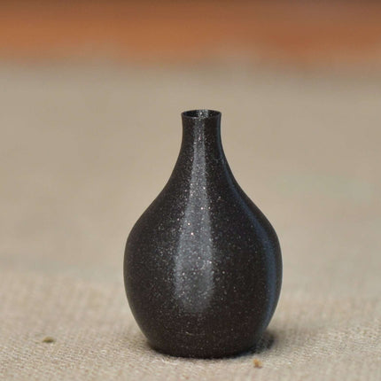 Schwarze vase