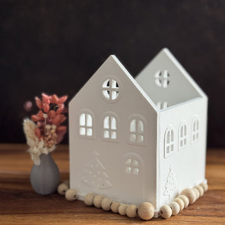 Lichhaus mit Weihnachtsbaum