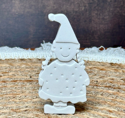 Silikonform Wichtelmädchen Ida mit Zöpfen und Kleid, Winterdeko