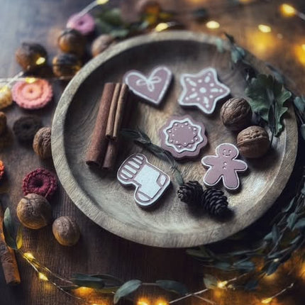 Lebkuchen Weihnachtsanhänger Silikonform in der Schale